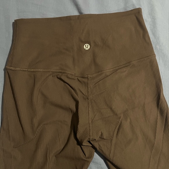 lululemon athletica Ribbed High-Rise Leggings in Brown - Picture 2 of 4